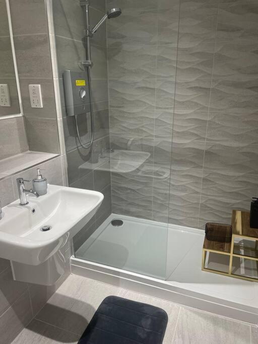 Stylish Flat In Old Trafford Apartment Manchester Exterior photo