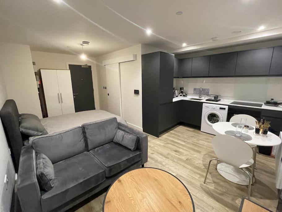 Stylish Flat In Old Trafford Apartment Manchester Exterior photo